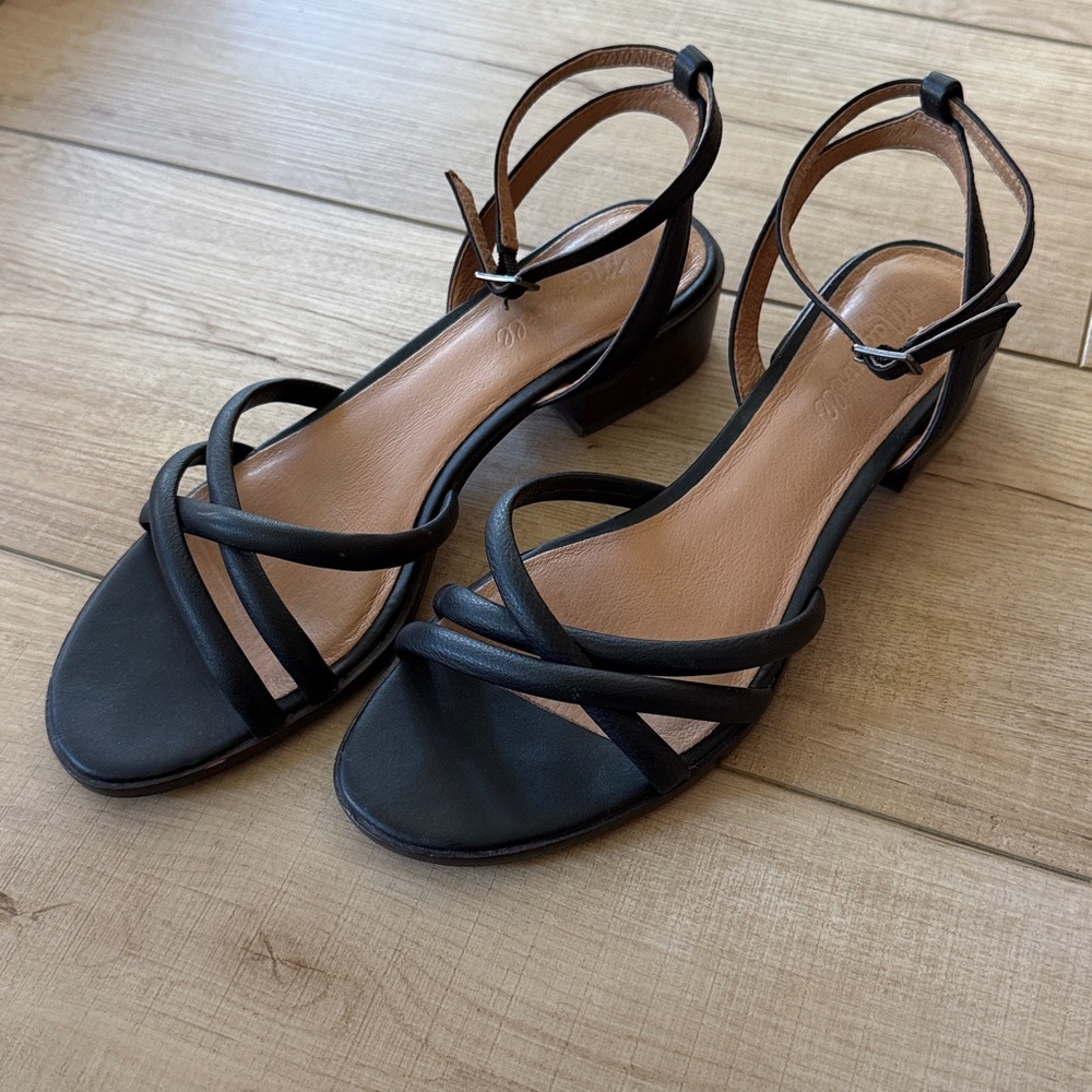Madewell Gena Sandal - Women’s Black Strappy Low Block Heel Sandals, size 8